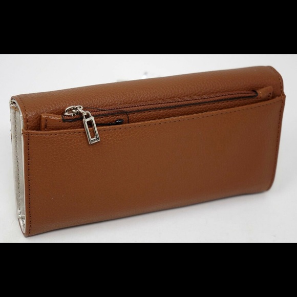 Guess Women`s Lauri Cognac Brown Large Organizer Wallet Clutch - Picture 5 of 5